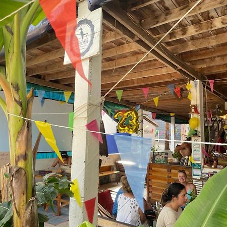 The Hornbill Hostel เกาะรงสำลน ภายนอก รูปภาพ